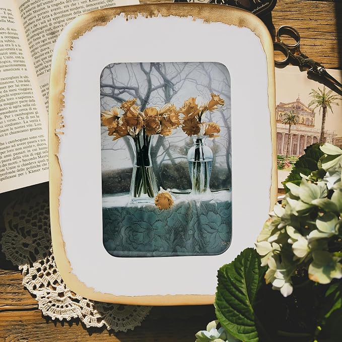 4x6 Picture Frame, Ornate Photo Frame White & Gold, Hand-Crafted Resin Table - Image 4