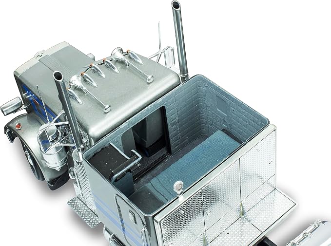 Revell 85-2627 Peterbilt 359 1:25 Scale 302-Piece Skill Level 5 Model Car - Image 6
