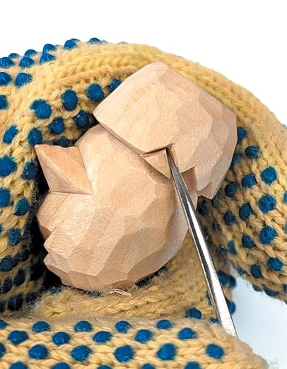 Whittling On the Go: 13 Easy-to-Learn Woodcarving Projects Full-Size Patterns - Image 3