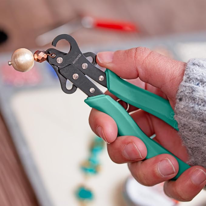 The Beadsmith Vintaj One Step Looper | Create and Trim Consistent 1.5 mm Loops - Image 2