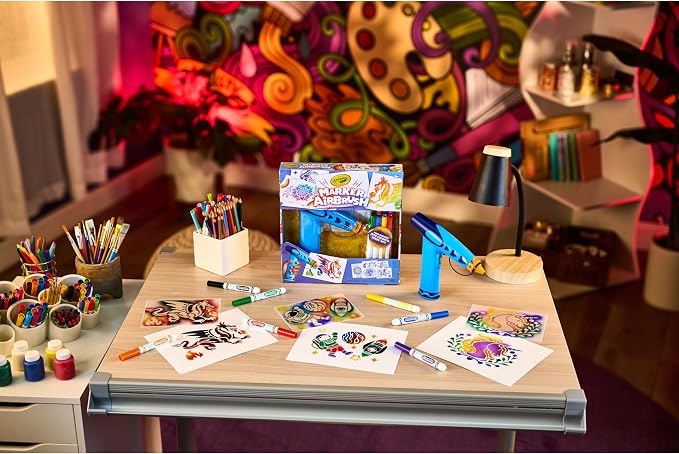 Crayola Marker Airbrush Spray Art Kit, Battery-Powered Sprayer - Image 10