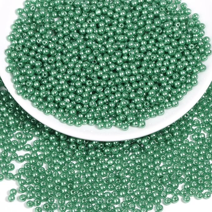 2500pcs Christmas Green 4mm Pearl Beads by chuyau