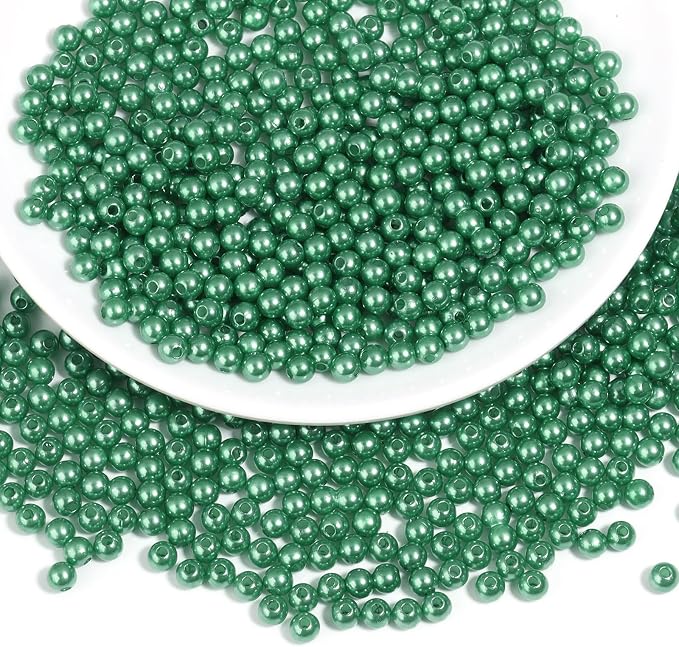 1500pcs Christmas Green 5mm Pearl Beads by chuyau