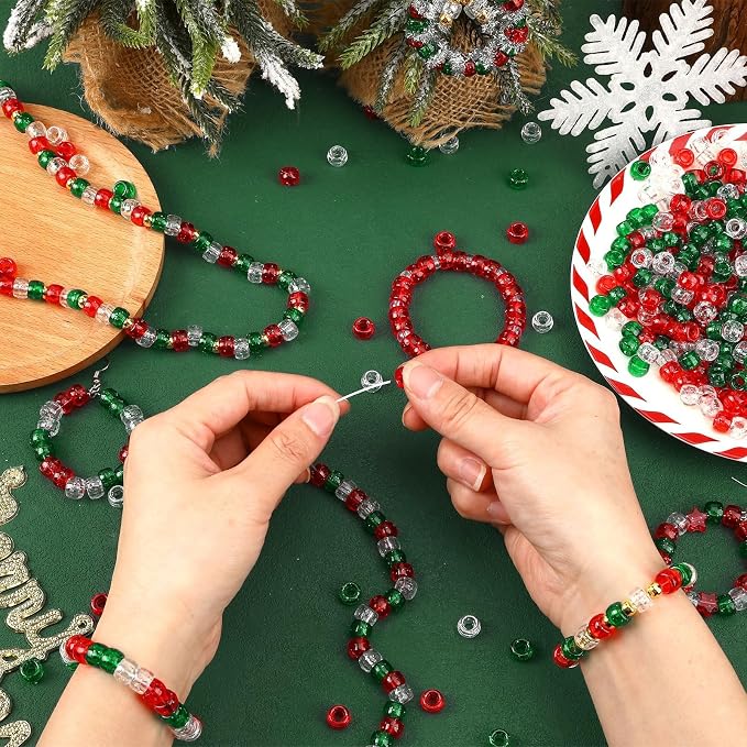 UPINS 1200Pcs Christmas Pony Beads, Glitter Red Green Transparent Pony Beads - Image 3
