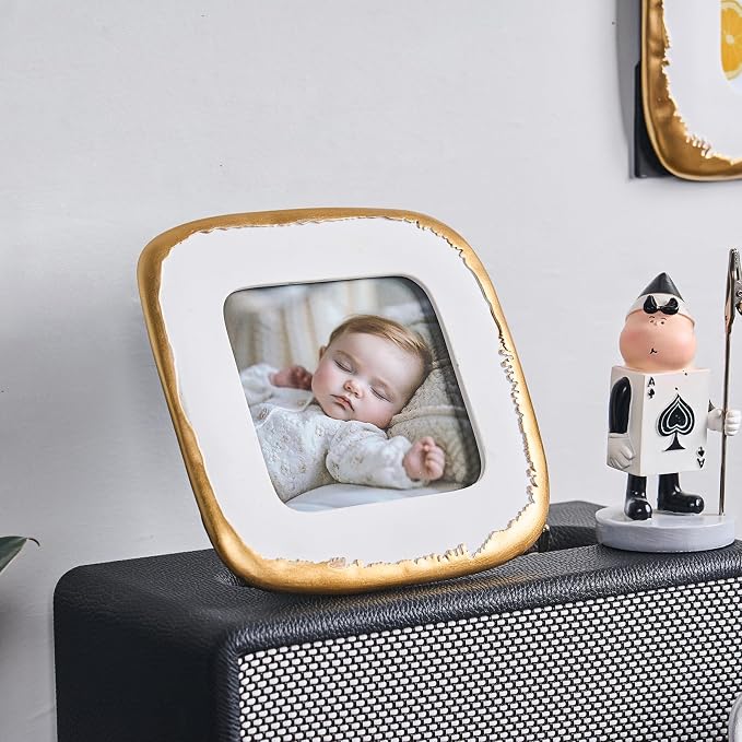 4x4 Picture Frame, Ornate Photo Frame, Hand-Crafted Resin Table Frame, Hanging - Image 4