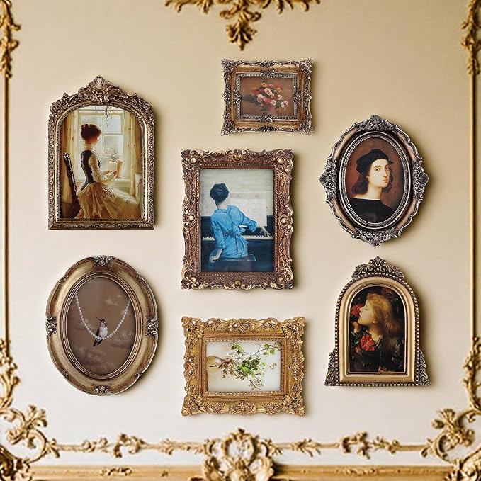 Wonderjune 7 Pcs Vintage Picture Frames Set by Wonderjune