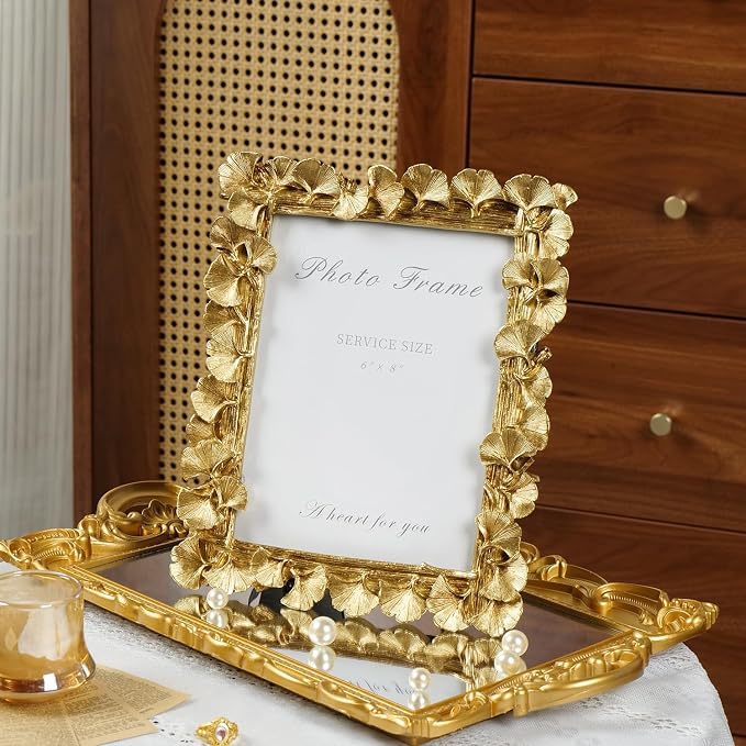Cuspin 6x8 Picture Frame, Vintage Ornate Gold Resin Frame - Image 2