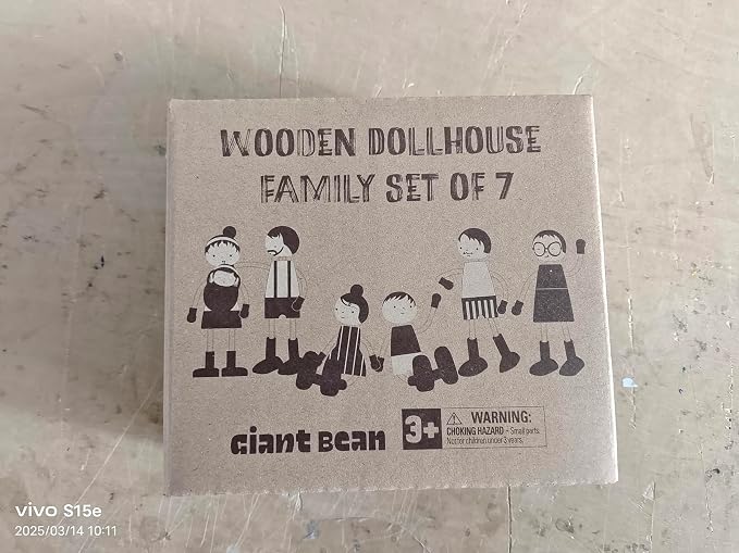Giant bean Wooden Family Dolls Set of 7 - Image 8