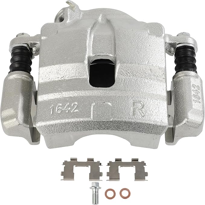 cciyu Front Right Brake Caliper Assembly w/Bracket 19B1486 1998 For Chevy For Tracker,1996 1997 For Geo For Tracker,1991 1992 1993 1994 1995 1996 1997 1998 For Suzuki For Sidekick