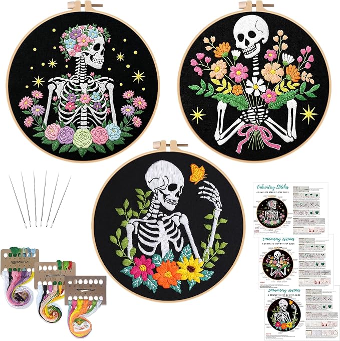 Louise Maelys 3 Pcs Halloween Embroidery Kit by LouiseMaelys