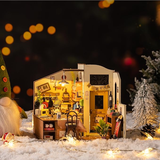 Rolife DIY Miniature Cozy Kitchen House Kit - Image 2