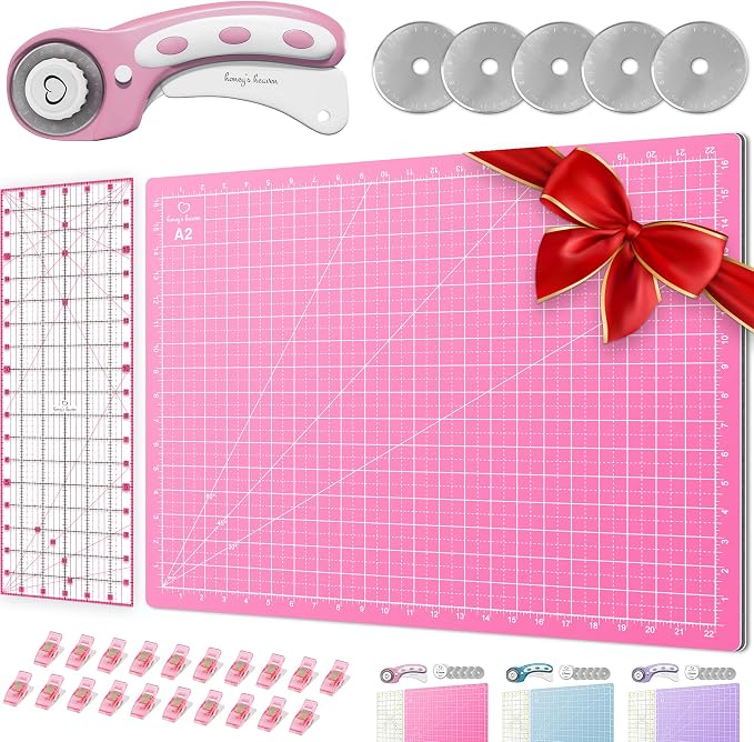 Rotary Cutter Set pink by HoneysHeaven