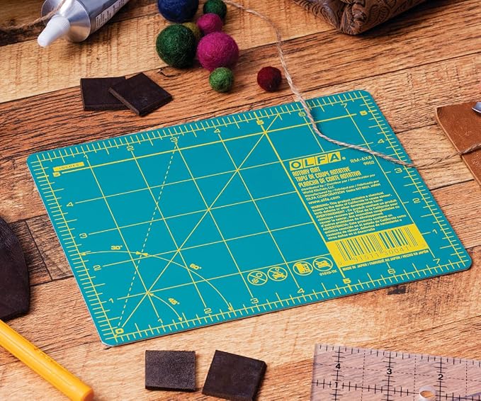 OLFA 6" x 8" Self Healing Rotary Cutting Mat - Image 2