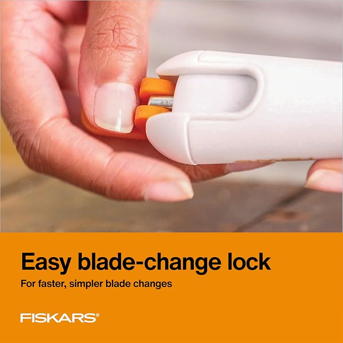 Fiskars Heavy-Duty Easy Change Detail Knife - Image 4