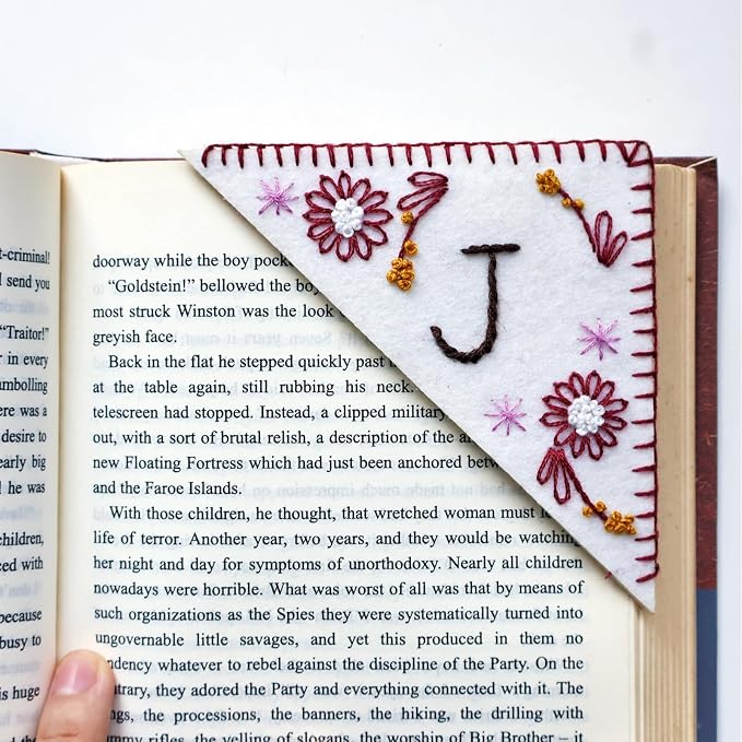 Bookmark Making Kit, Personalized Embroidered Corner Mark - Image 8