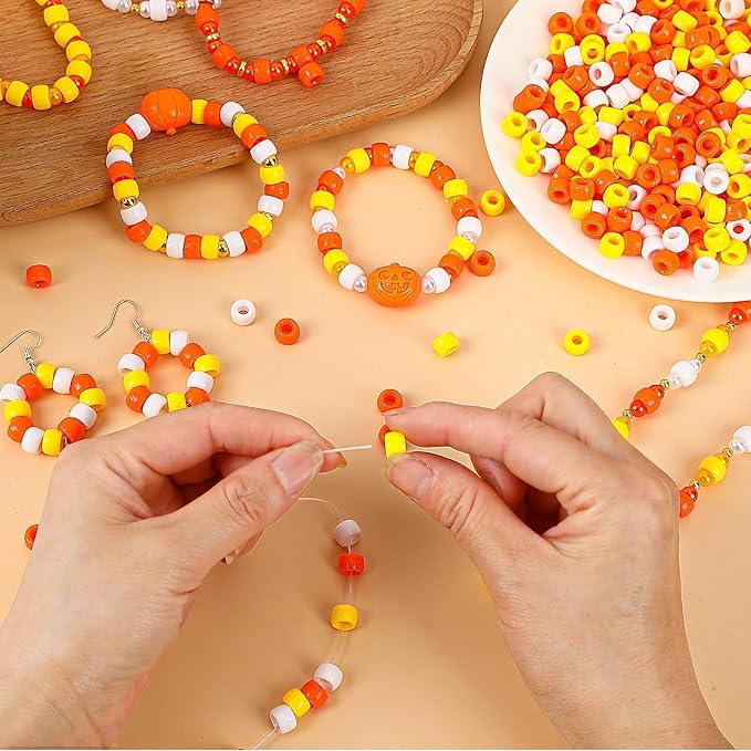 UPINS 1200Pcs Yellow Orange Pony Beads, Halloween Fall Autumn Color Beads - Image 3