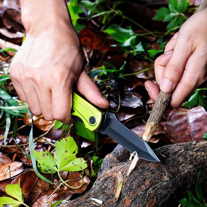 RoverTac 15-in-1 Multitool Knife – Gifts for Men, Dad, Husband – Folding Knife with Screwdrivers, Pliers, Saw – Camping Gear for Hiking, Survival, DIY, Great for Valentine, Birthdays, Father’s Day