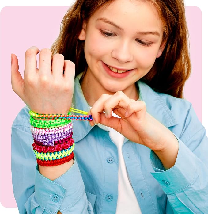 Pretty Me Friendship Bracelet Making Kit - Image 9