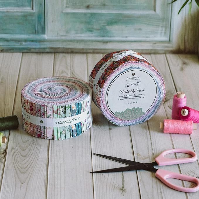 Tinyspool & Co.'s Twirlie Roll 40 Precut Quilting Fabric Strips - Image 8
