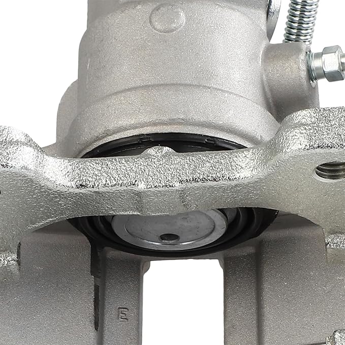 cciyu Rear Right Brake Caliper Assembly w/Bracket 19B3897 For Jaguar For S-Type/For Vanden Plas/For XF/For XJ/For XJ8/For XK/For XKR