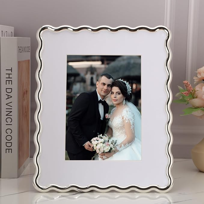 Silver 8x10'' Heavy-Duty Zinc Alloy Photo Frames - Image 2