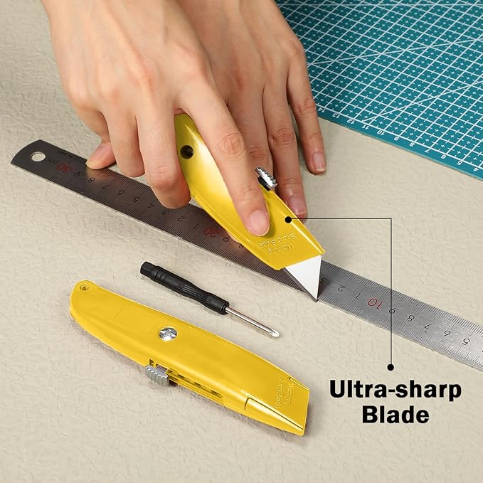 Lasnten 12 Pcs Box Cutter Bulk Retractable Utility Knife Heavy Duty Aluminum Alloy Carpet Knife Package Opener Cutter Blade for Cardboard Plastics Cartons DIY Home Warehouse Office(Yellow)