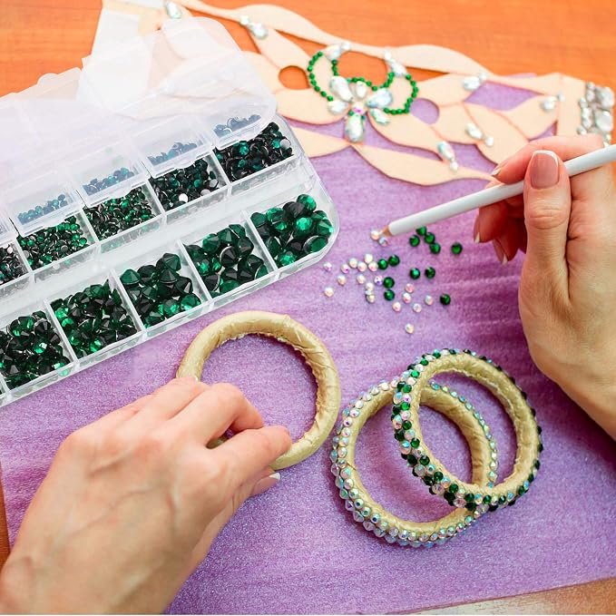 TecUnite 2000 Pieces Flat Back Gems Round Crystal Rhinestones 6 Sizes - Image 5