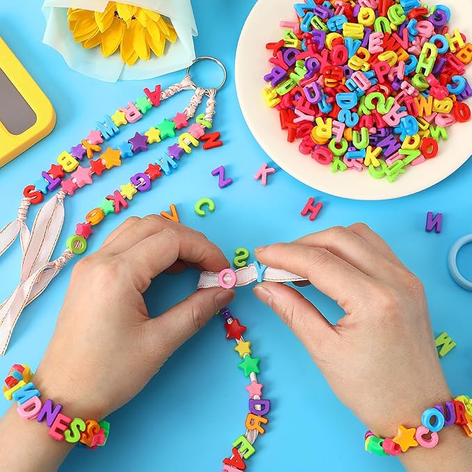 Augshy 700Pcs Large Alphabet Letter Beads - Image 4