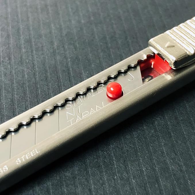 NT Cutter PRO Auto-Lock Stainless Steel Utility Knife 9mm - Image 6