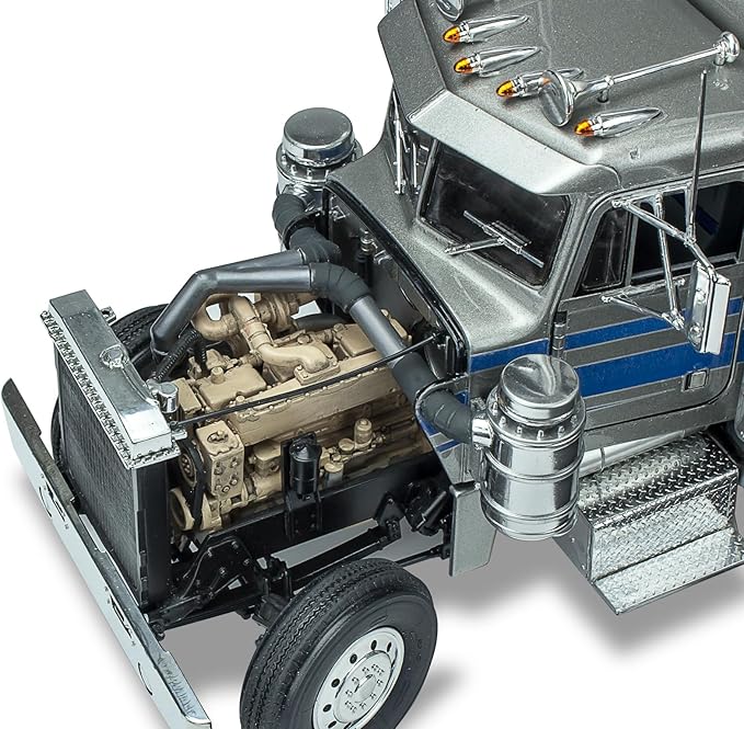 Revell 85-2627 Peterbilt 359 1:25 Scale 302-Piece Skill Level 5 Model Car - Image 4