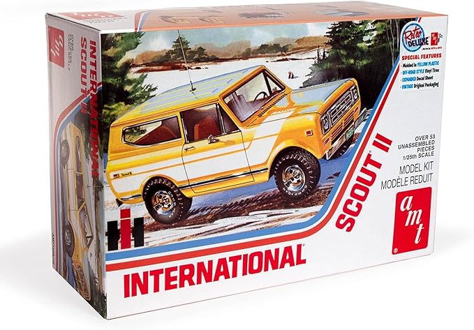 AMT 1977 International Harvester Scout II 1:25 Scale Model Kit by AMT