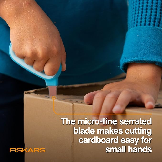 Fiskars Kids Cardboard Creator – Safer Cardboard Cutting Tool - Image 4
