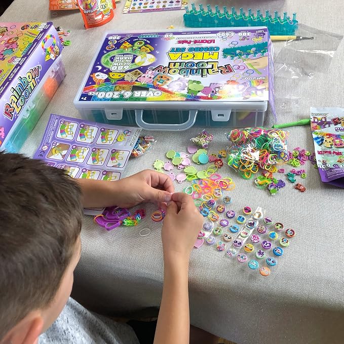 Rainbow Loom Loomi-Pals Mega Set - Image 13