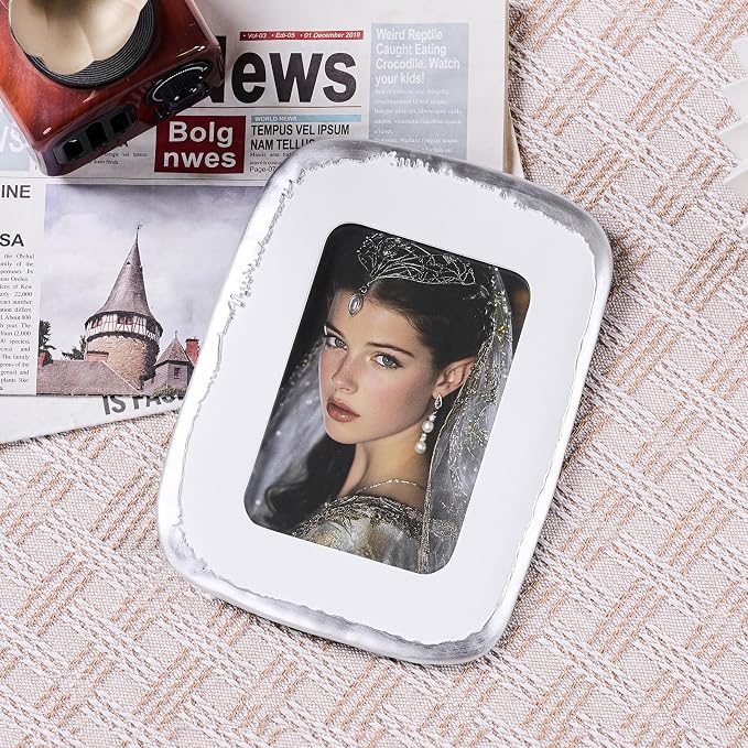 4x6 Picture Frame, Hand-Crafted Resin Picture Frame - Image 6