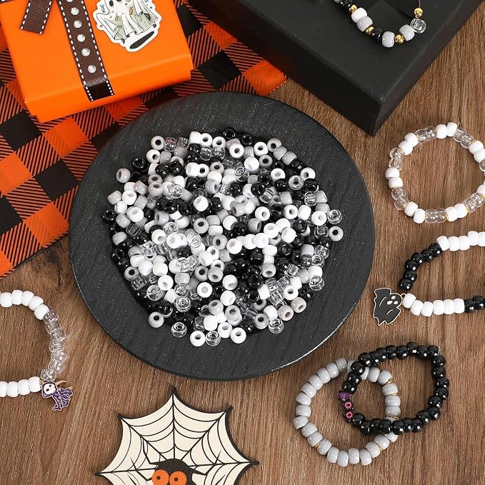 UPINS 1200Pcs Black and White Pony Beads, Halloween Pony Beads Bulk Hair Crafts - Image 4