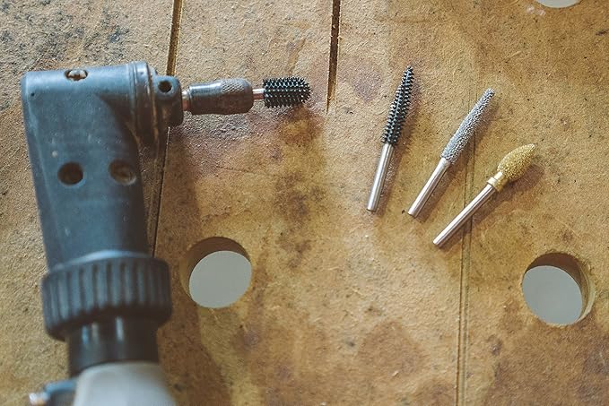 Kutzall Original Taper Rotary Burr, 1⁄8" Shaft, Coarse - Wood Carving Bit for Dremel, Foredom, DeWalt, Milwaukee. Abrasive Tungsten Carbide, 1⁄8" (3.1mm) Head Dia. X 7⁄8" (22.2mm) Length, T-18-E
