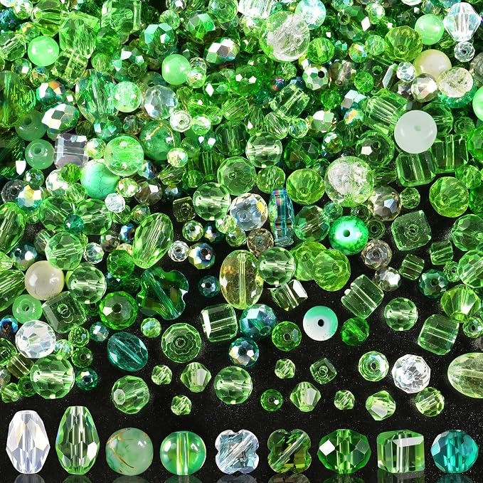 636pcs St. Patrick's Day Glass Beads by OuMuaMua